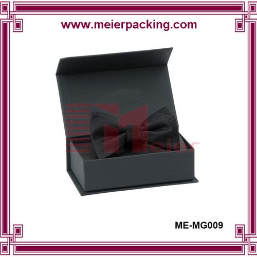 matte black gift box with bow/magnetic cardboard paper packaging