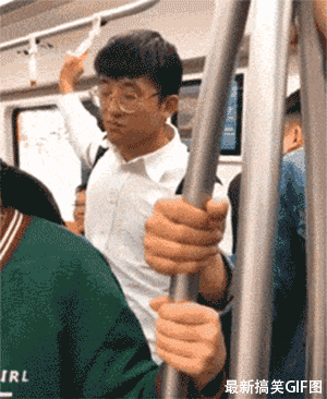 这类背包客是属于"不太受欢迎"的款,毕竟我们都是柠檬精,可受不了你们