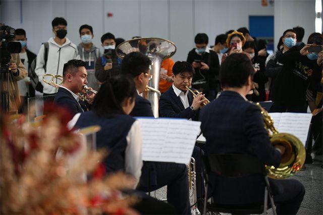 网易首页></p></a>网易号>正文申请入驻>640_426