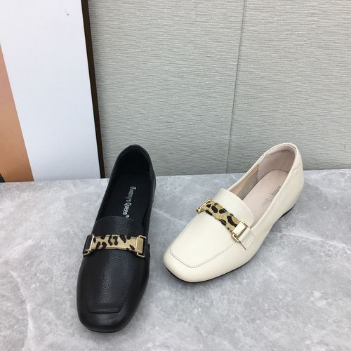 2021年秋季新款真皮女鞋牛皮圆头舒适粗跟乐福鞋中口套脚女单鞋