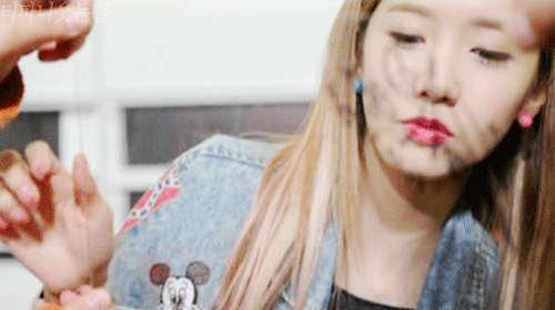 少女时代gif (~)~)></p></a>_凹小凹吧_百度贴吧