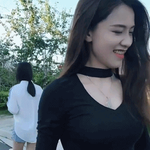 10.小姐姐露出这表情是想表达什么?9.妹子,你这手势是在示意我过去吗?
