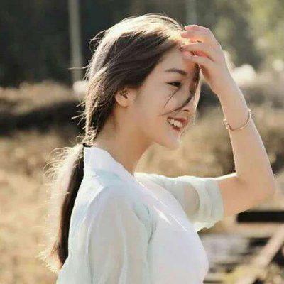清纯女生侧脸抖音头像