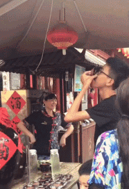 好玩吧搞笑段子笑话趣图:这种傻瓜绝对不能嫁!