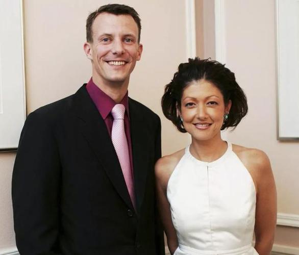 更关心你 丹麦前王妃文雅丽,结婚10年和王子离婚,再婚10年后为何又